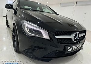 Mercedes Benz CLA180 R18 BI Revcam 2015 Black